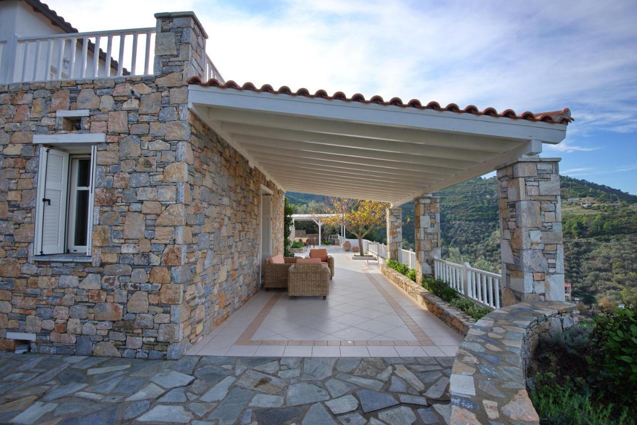 Luxurious Villa With Wonderful View Alonnisos Town ภายนอก รูปภาพ