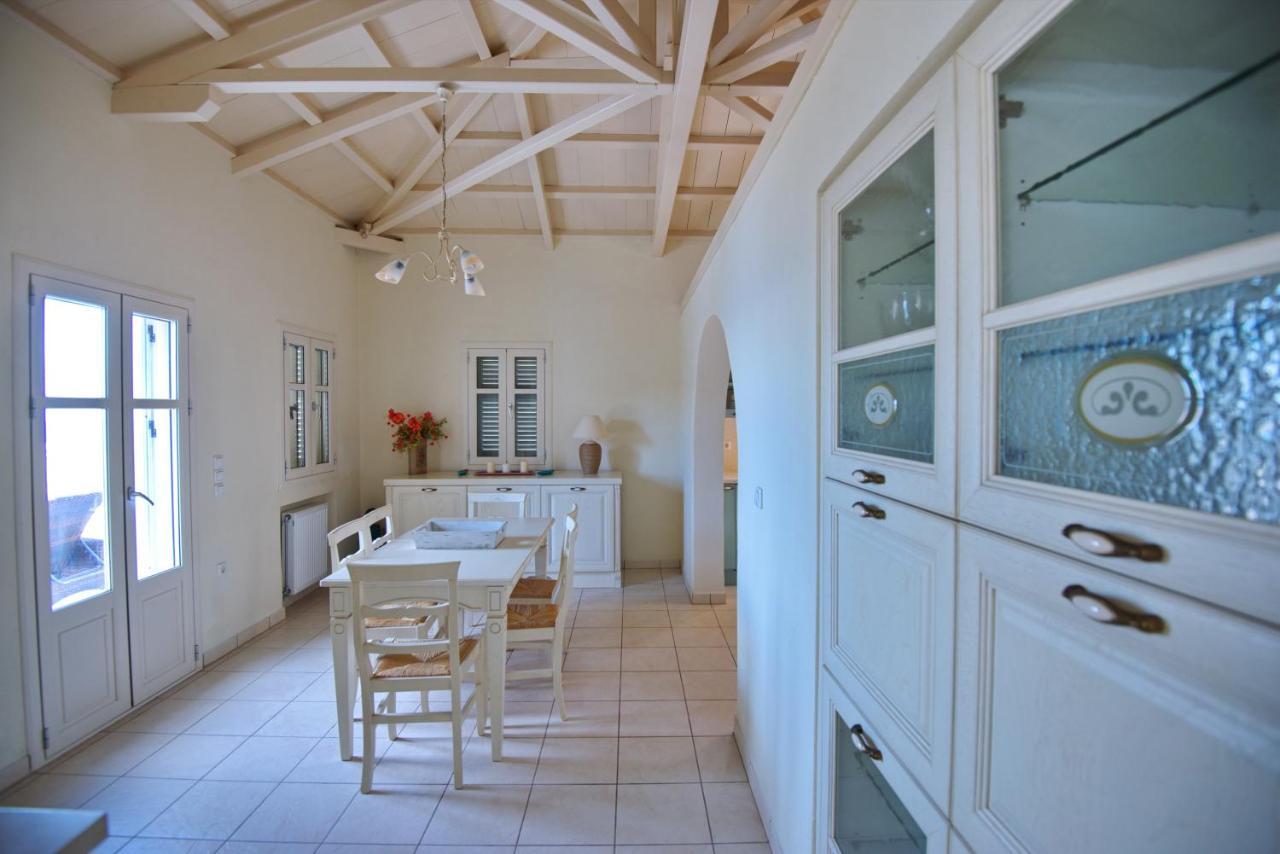 Luxurious Villa With Wonderful View Alonnisos Town ภายนอก รูปภาพ
