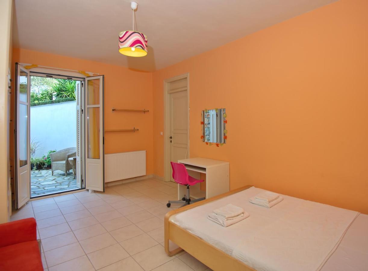 Luxurious Villa With Wonderful View Alonnisos Town ภายนอก รูปภาพ
